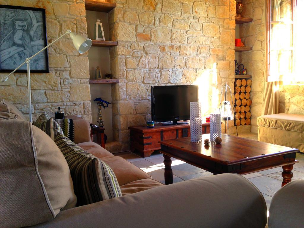 Lofou Traditional Stone House Exterior photo